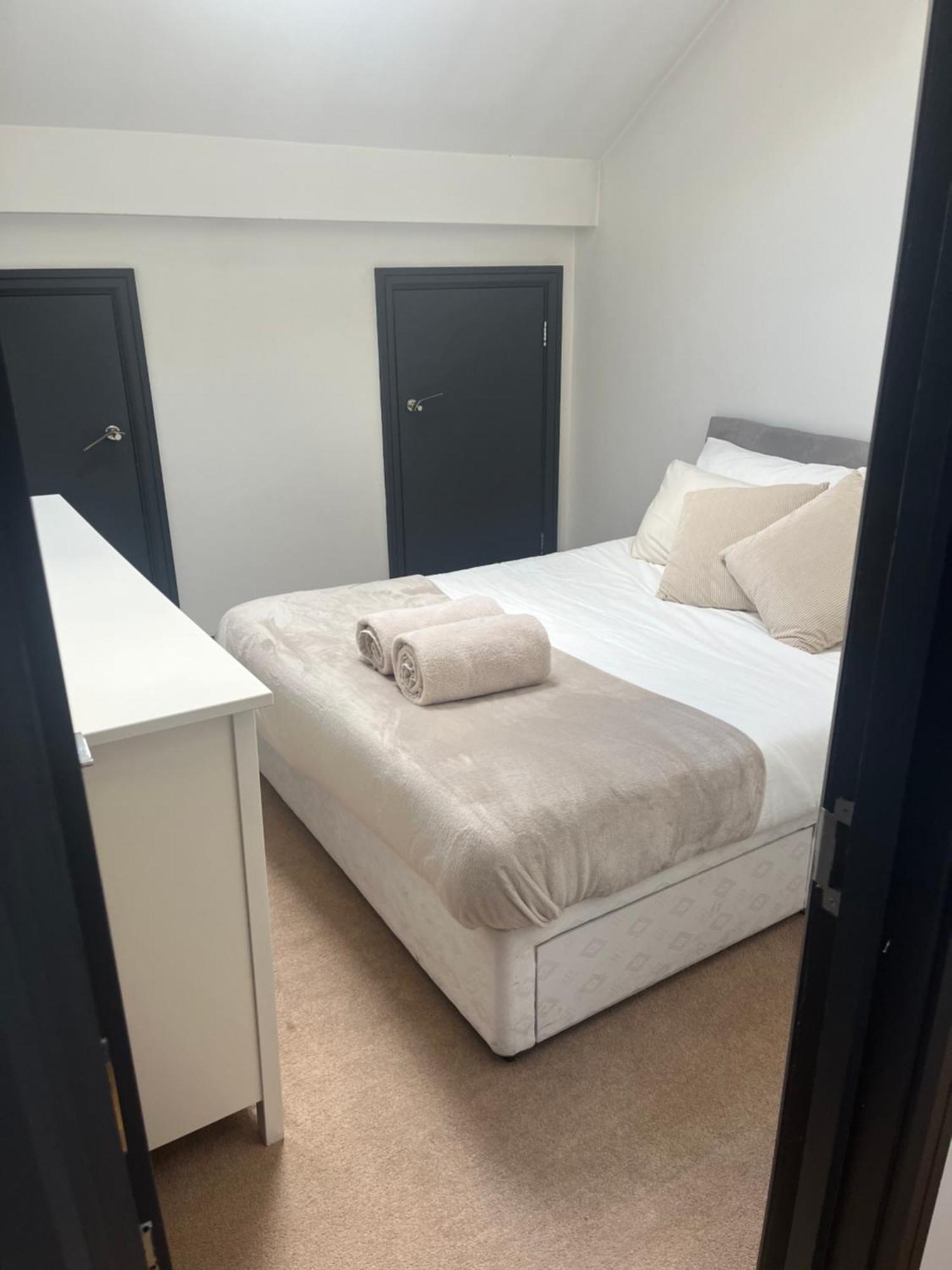 2 Bedroom City Centre Penthouse Loft Apartment Liverpool Exterior foto