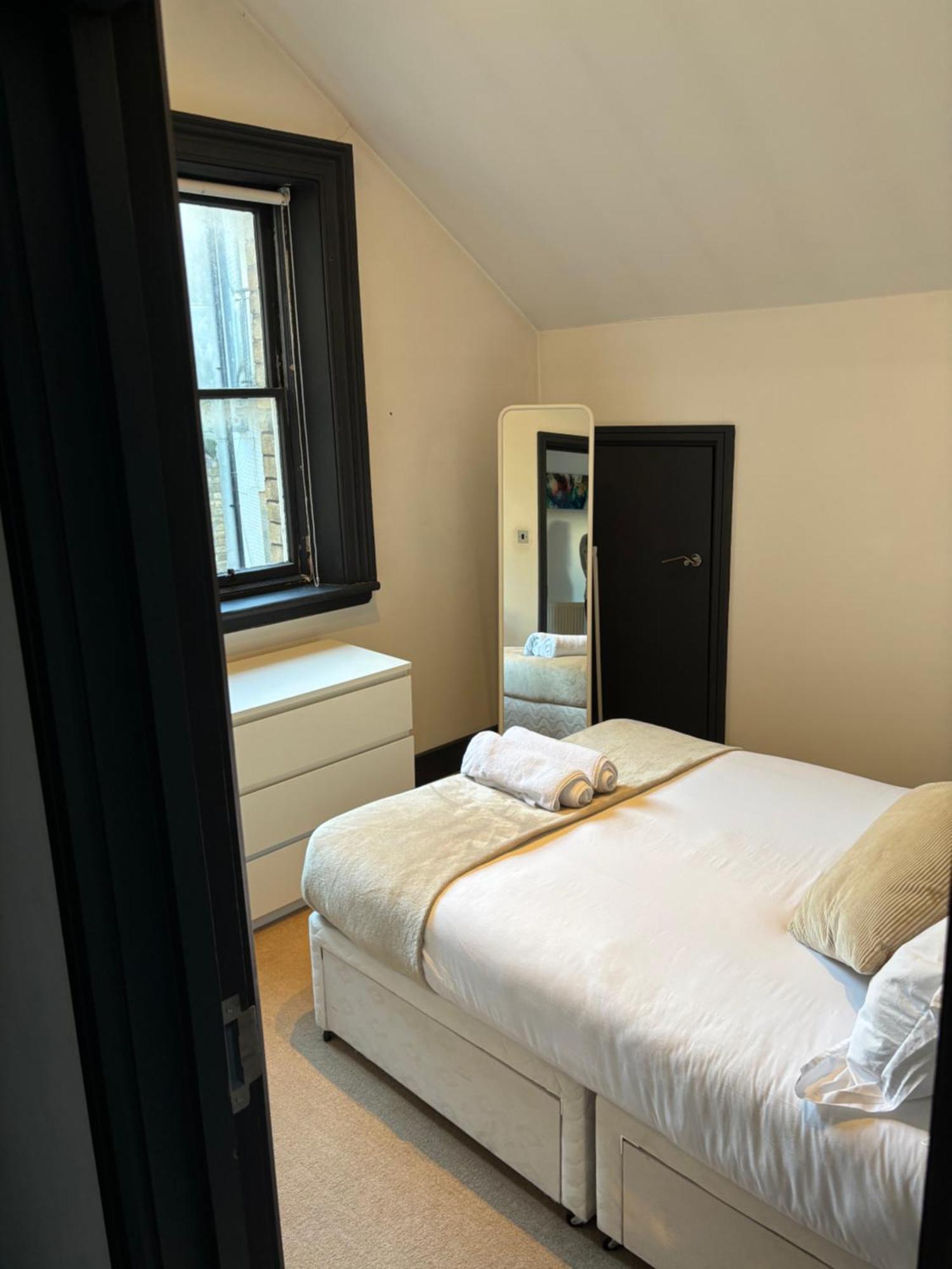 2 Bedroom City Centre Penthouse Loft Apartment Liverpool Exterior foto